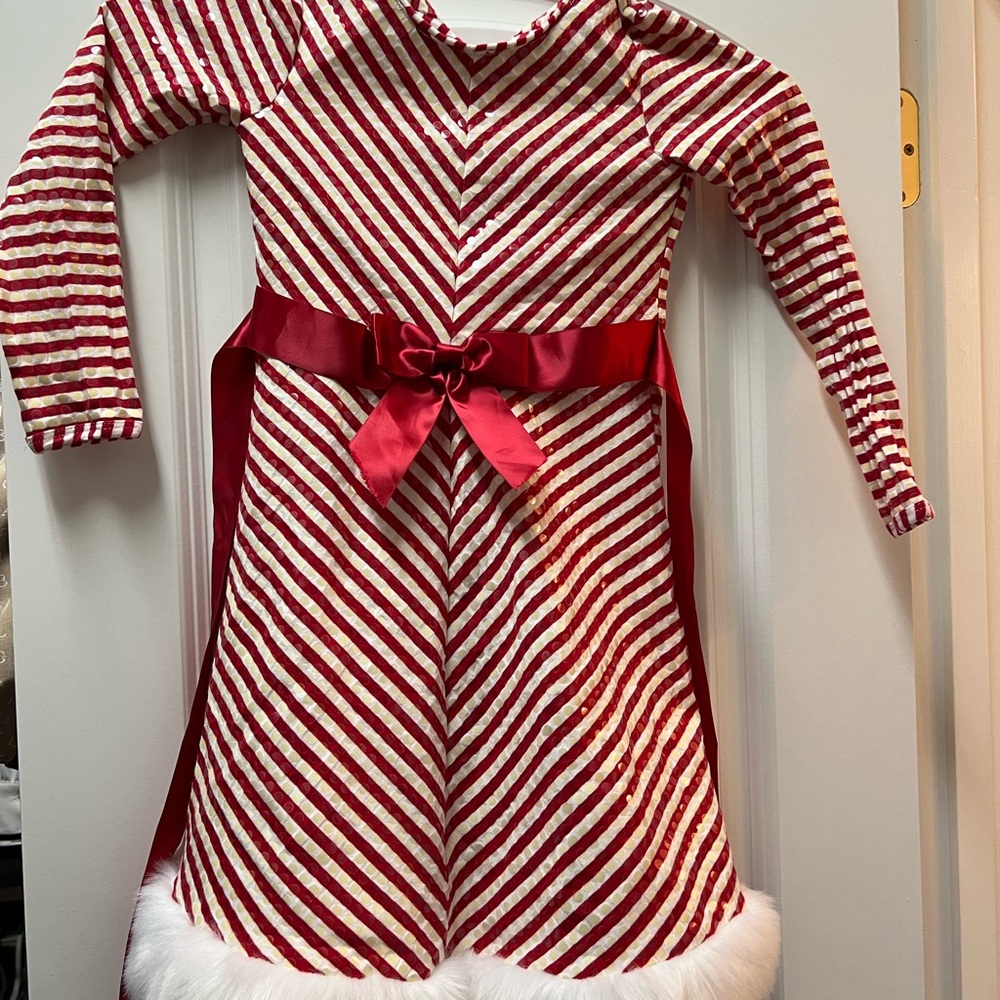 Girls Holiday Dress - size 6